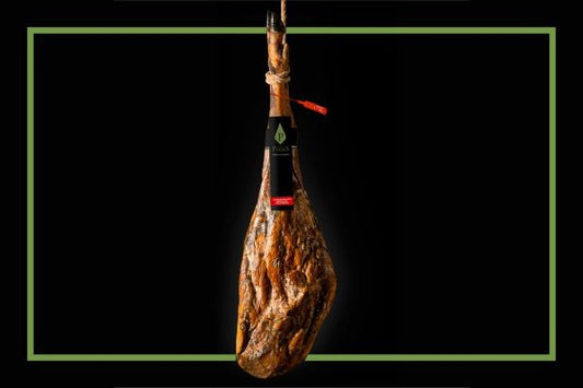 Un Jamón de Bellota 100% Ibérico Deshue.  Lonch. y Env.